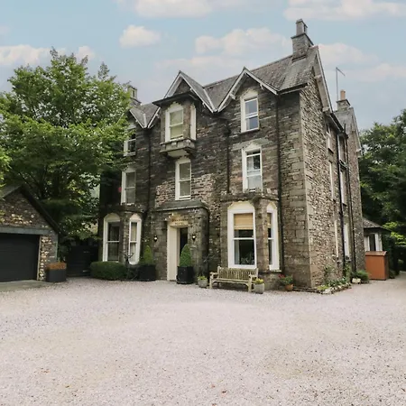 Shelley * Ambleside